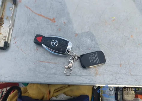 2015 Mercedes-Benz Glk 350 4Matic из США, поврежденный, VIN WDCGG8JB4FG426325